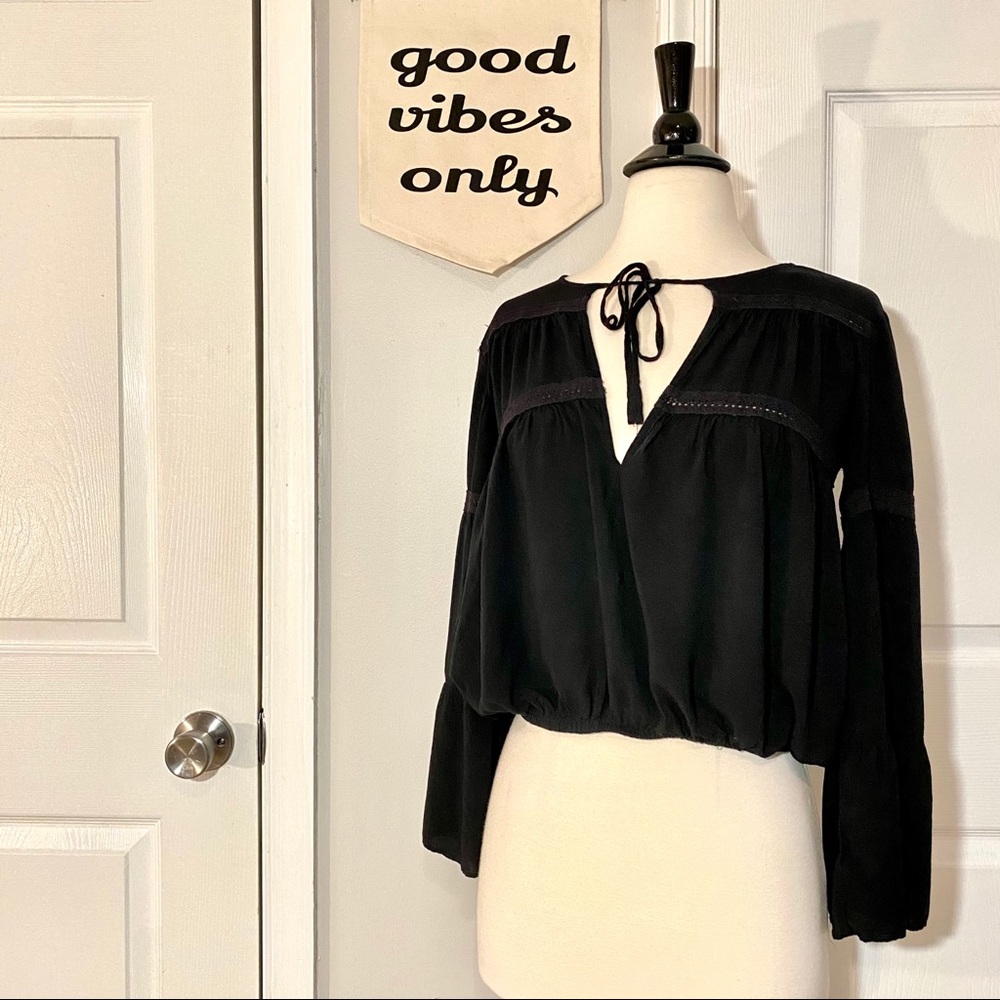 Kimchi Blue Black Bell Sleeve Blouse - size S